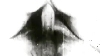 Booty Chick Doing Naughty Moves (1950s Vintage)