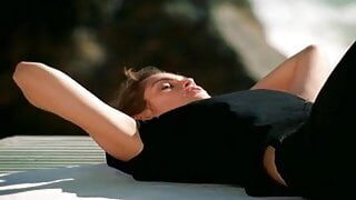Cindy Crawford – Workout A New Dimension (2000)